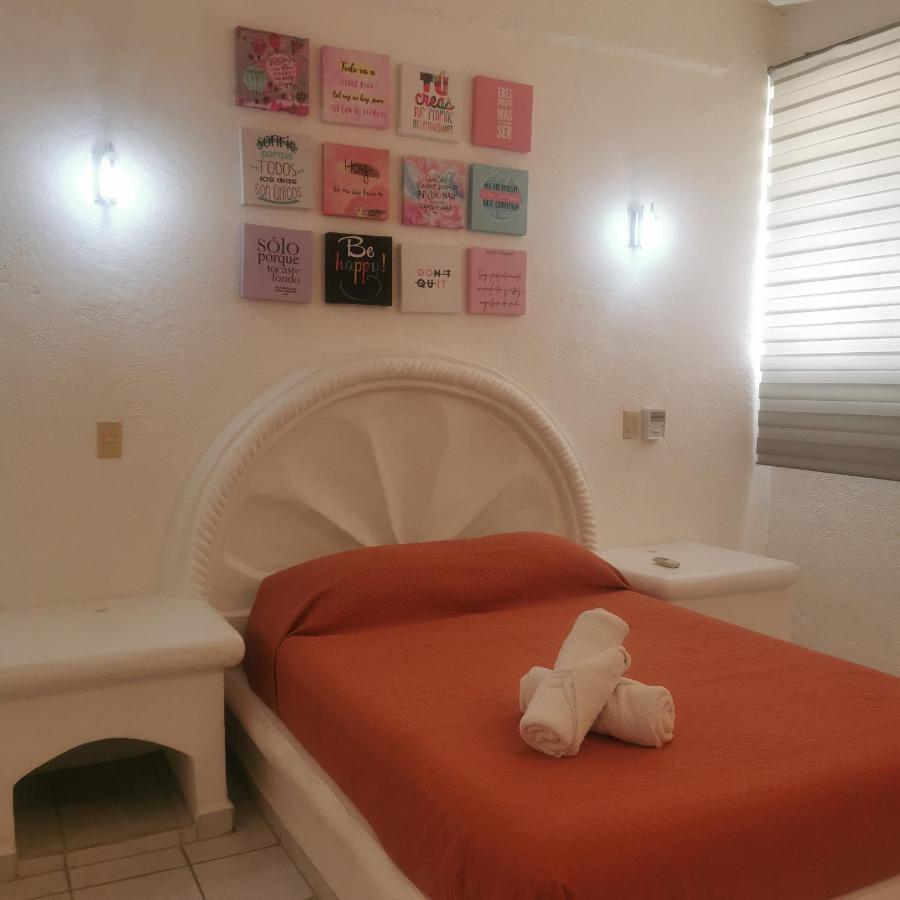 2 Bedroom Apartment With A/C Wi-Fi Best Location! Zihuatanejo Extérieur photo