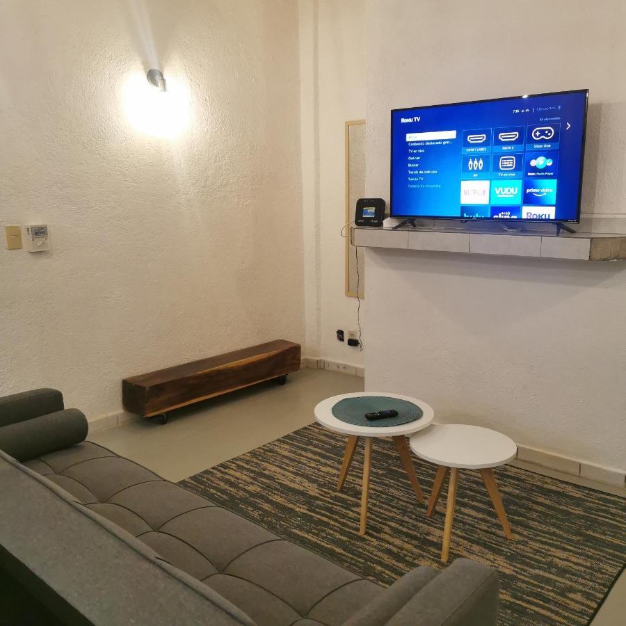 2 Bedroom Apartment With A/C Wi-Fi Best Location! Zihuatanejo Extérieur photo